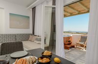 Premium Suite with 2 Bedrooms and Hot Tub